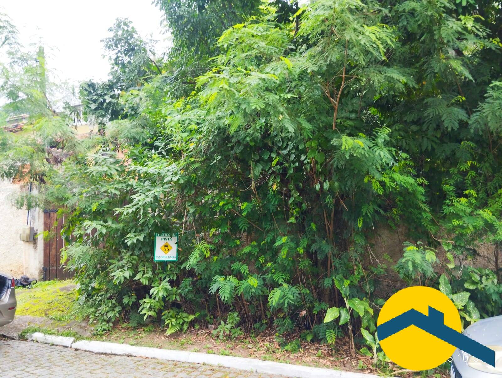 Terreno murado  para venda em Pendotiba - Niterói - Rio de Janeiro