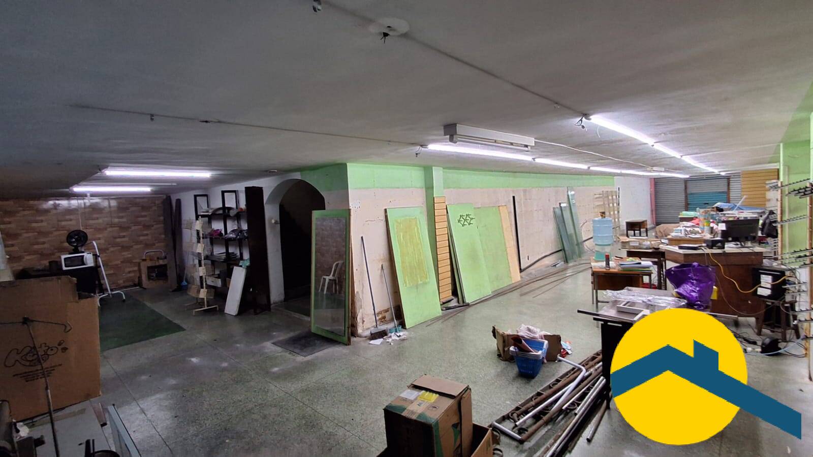 Lojão (350m²) para locação no Centro de Niterói Rio de Janeiro