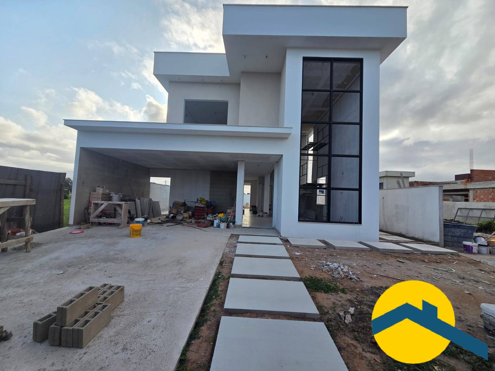 Casa no Condondomínio Terras Alphaville à venda em Ogiva - Cabo Frio - R.J
