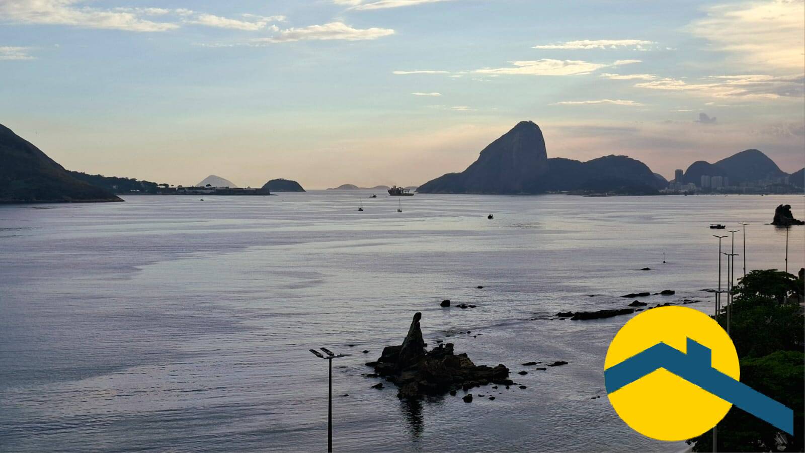 Apartamento 4 quartos vista mar a venda em Icaraí -Niterói -Rio de Janeiro.