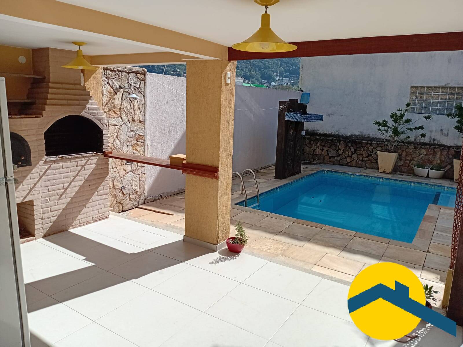 Casa em condomínio  4 quartos  à venda em Piratininga - Niterói- RJ