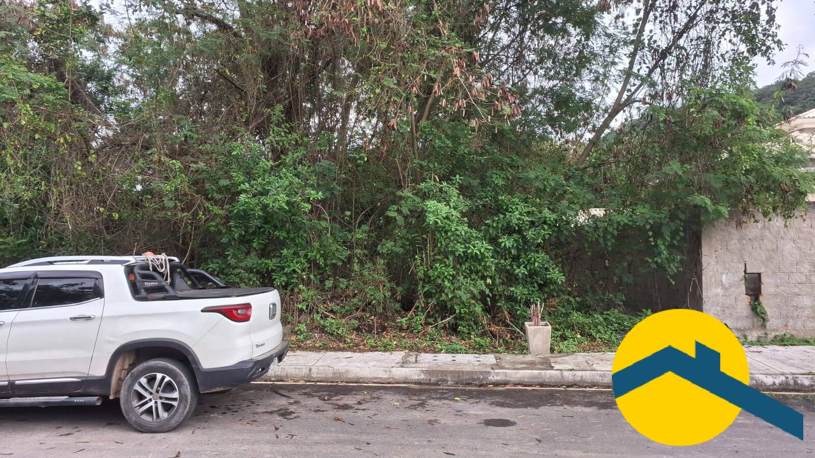 Terreno à venda com 360² em Itaipu - Maravista - Niterói RJ